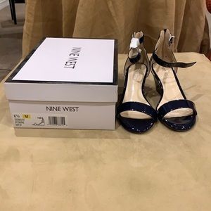 Nine West navy patent wedge